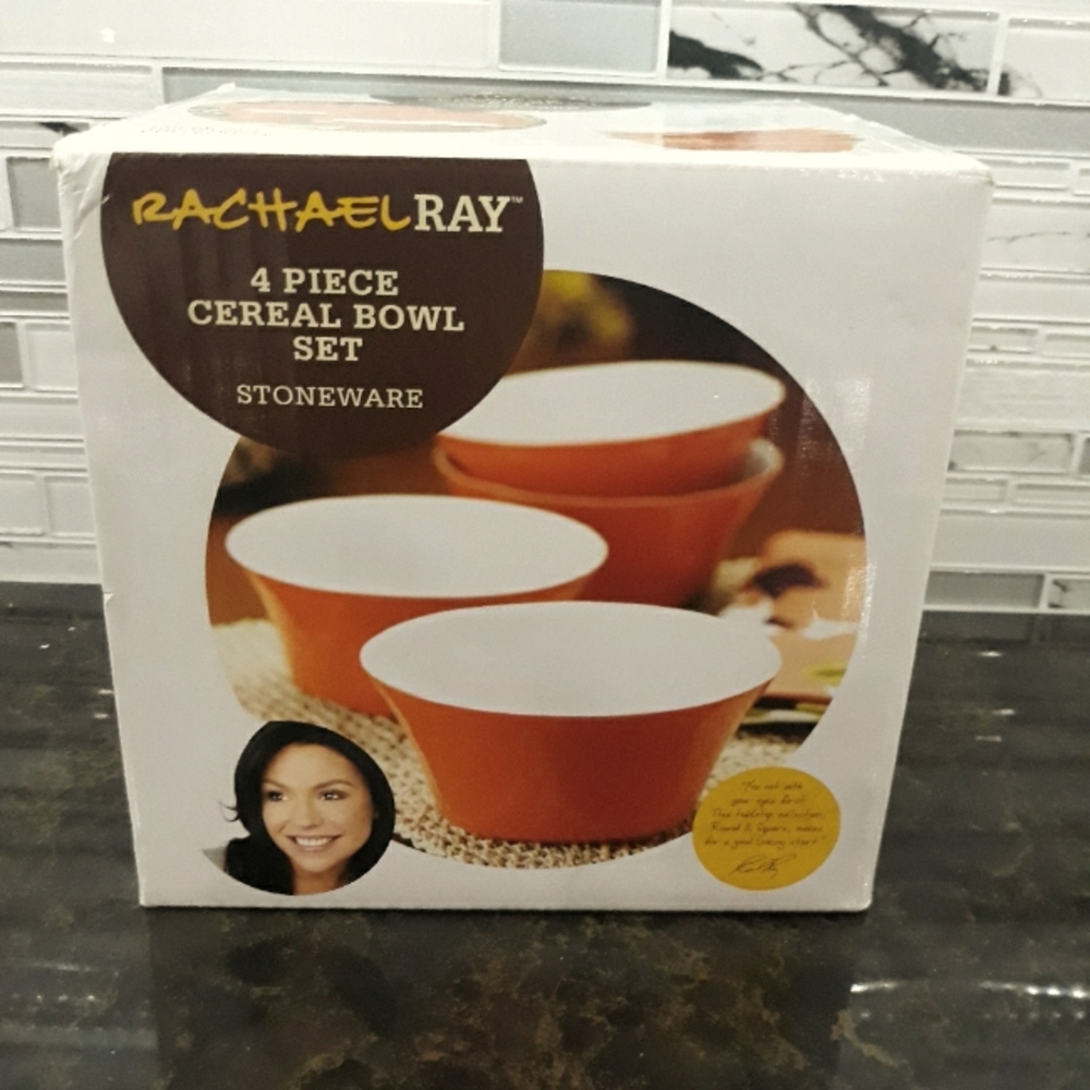 RACHAEL RAY 4 pc CEREAL BOWL SET in ORANGE